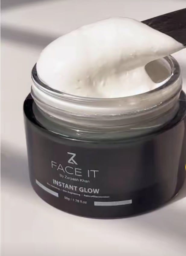 Face it Instant Glow Cream (zarpash khan)